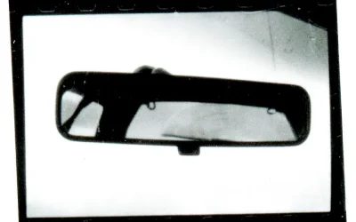 HOW I ANGLE THE MIRROR, IS UP TO ME