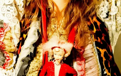 WHO ARE YOU WEARING?